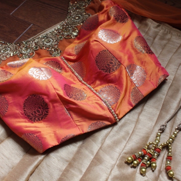 Indian lengha - Orange & gold - Picture 1 of 6